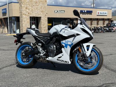 2026 SUZUKI GSX-8R Pearl Tech White - S02727