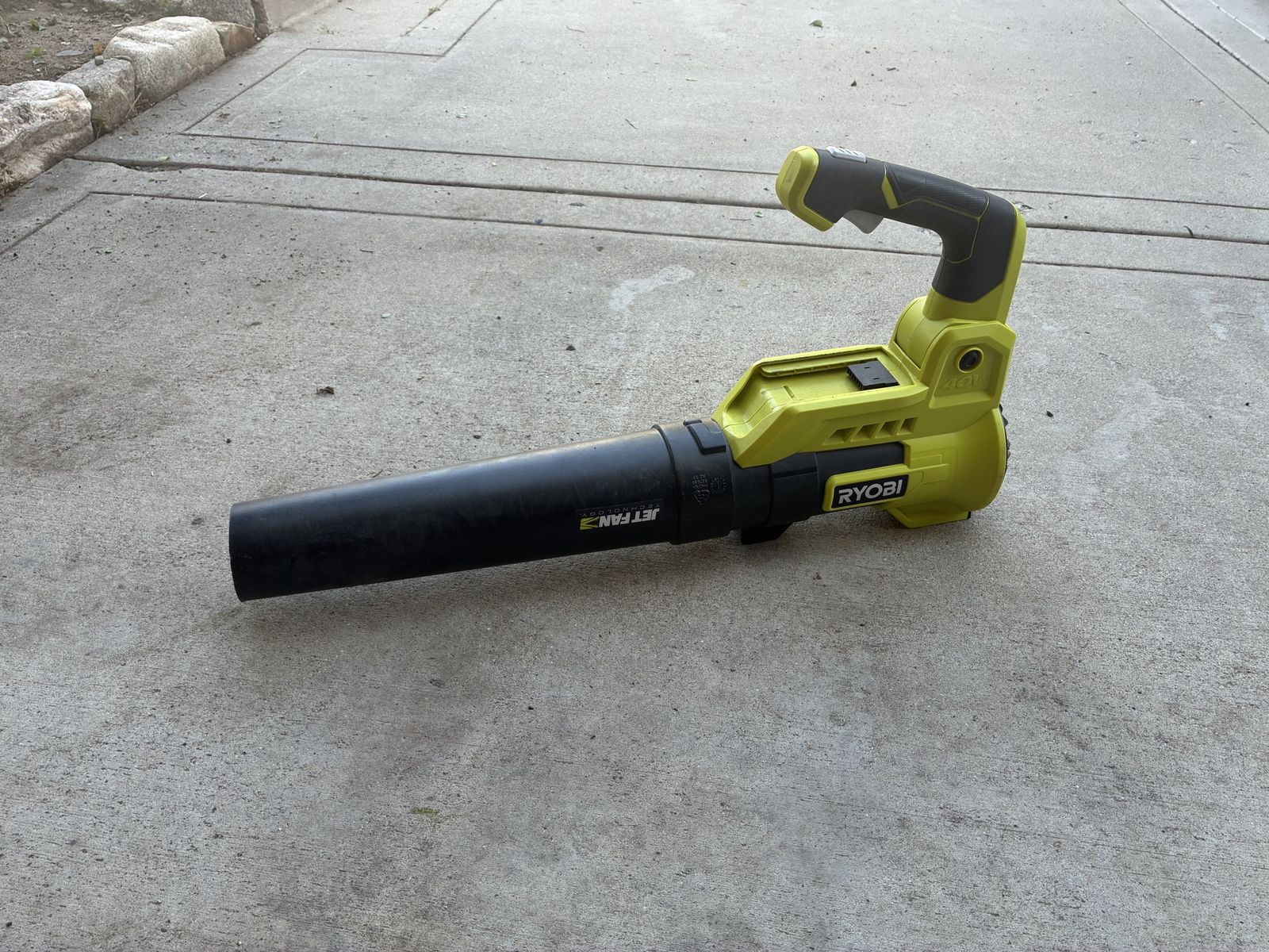 Ryobi 40v leaf blower - tool only