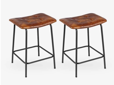 New in Box Set of 2,24" Grapevine Saddle Counter Stools