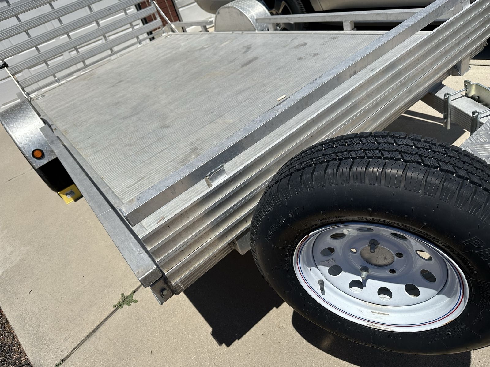 16’ Silverwing Flatbed Aluminum Trailer