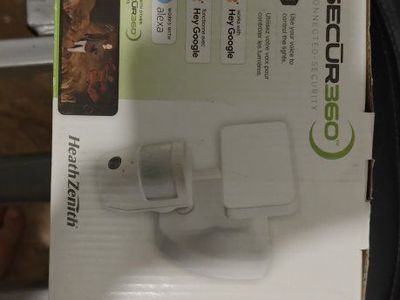 Heath Zenith Secur360 Connected Security LED Motion Light Video