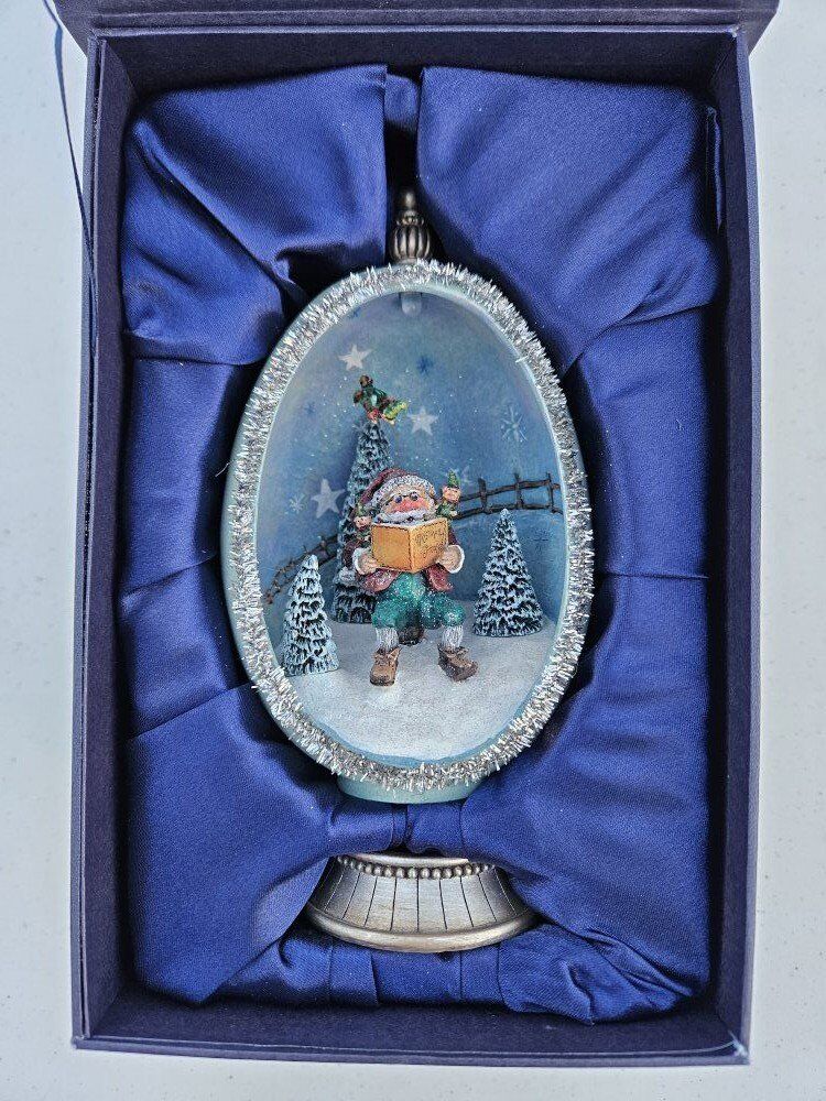 6 Rare Lighted Christmas Eggs by Silverstri