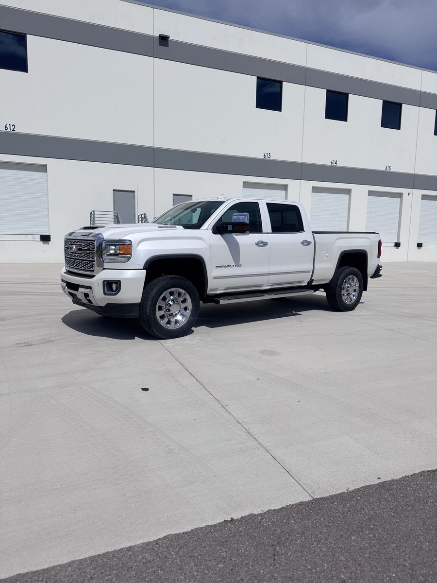 2018 GMC 2500 Denali