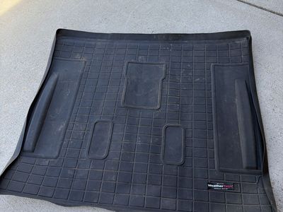 Chevy Tahoe 08-14 WeatherTech Floor Mat