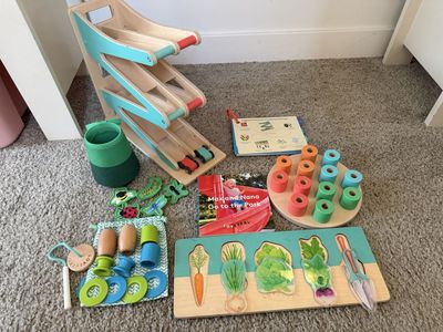 Lovevery “Adventurer” (16, 17, 18 mo.) Learning Play Kit