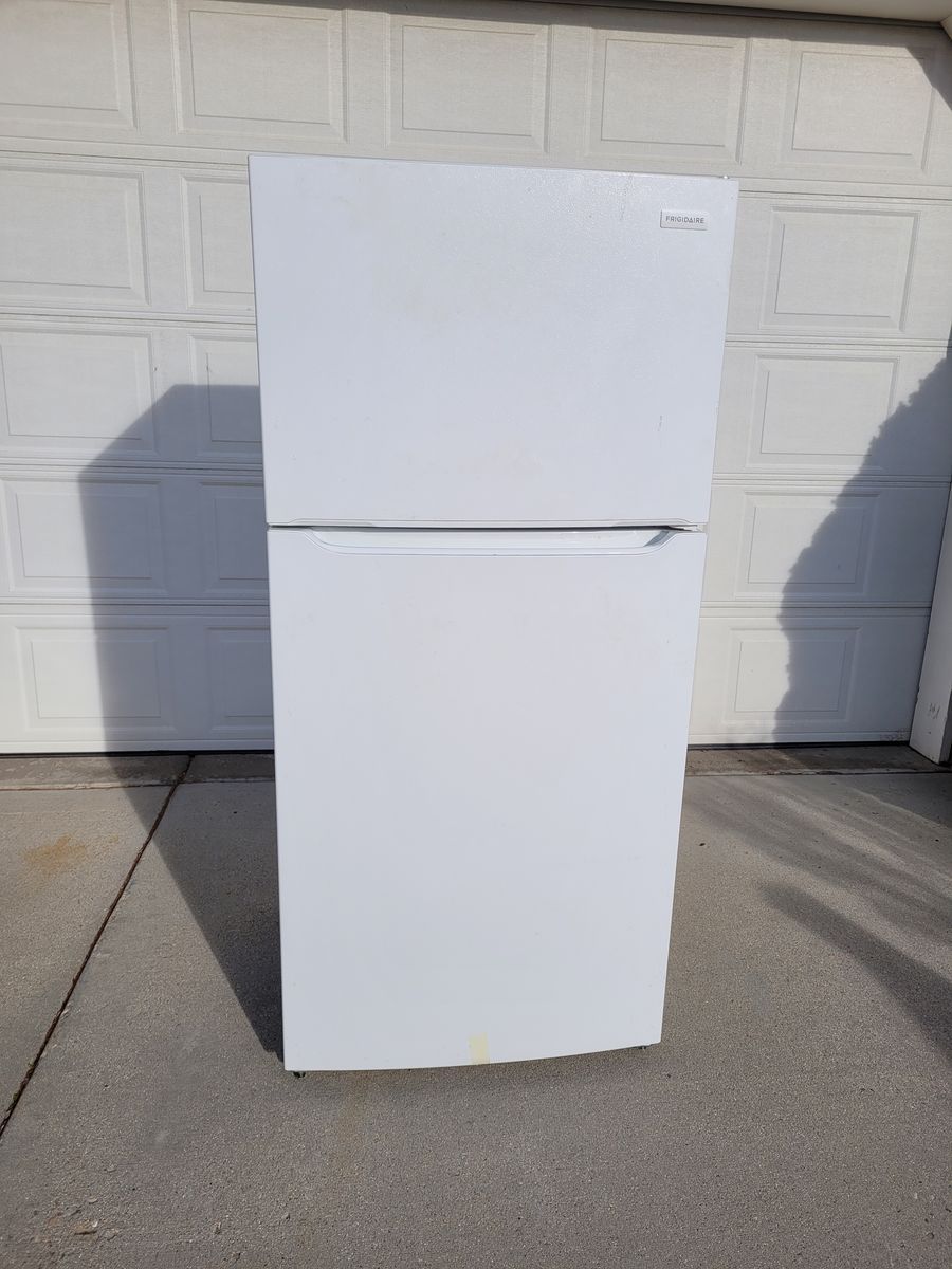 Frigidaire Refrigerator