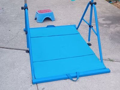 Kids Gymnastics Horizontal Bar & Mat Set - Adjustable, Foldable, Home Gym Practice