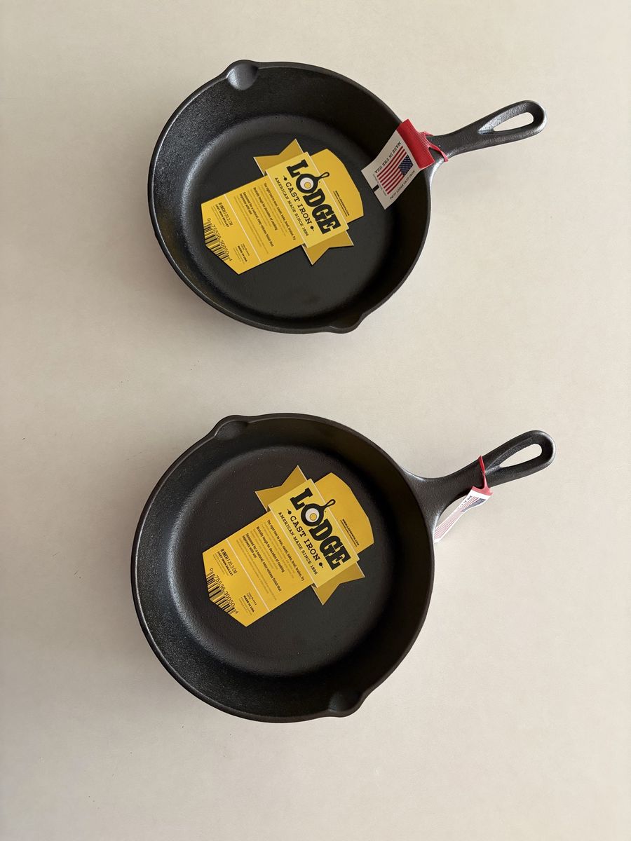 Lodge Cast Iron Skillets – Set of 2, Brand New with Tags (8-inch)