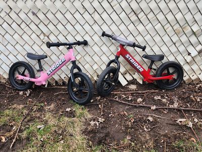 balance bike, strider, good condition