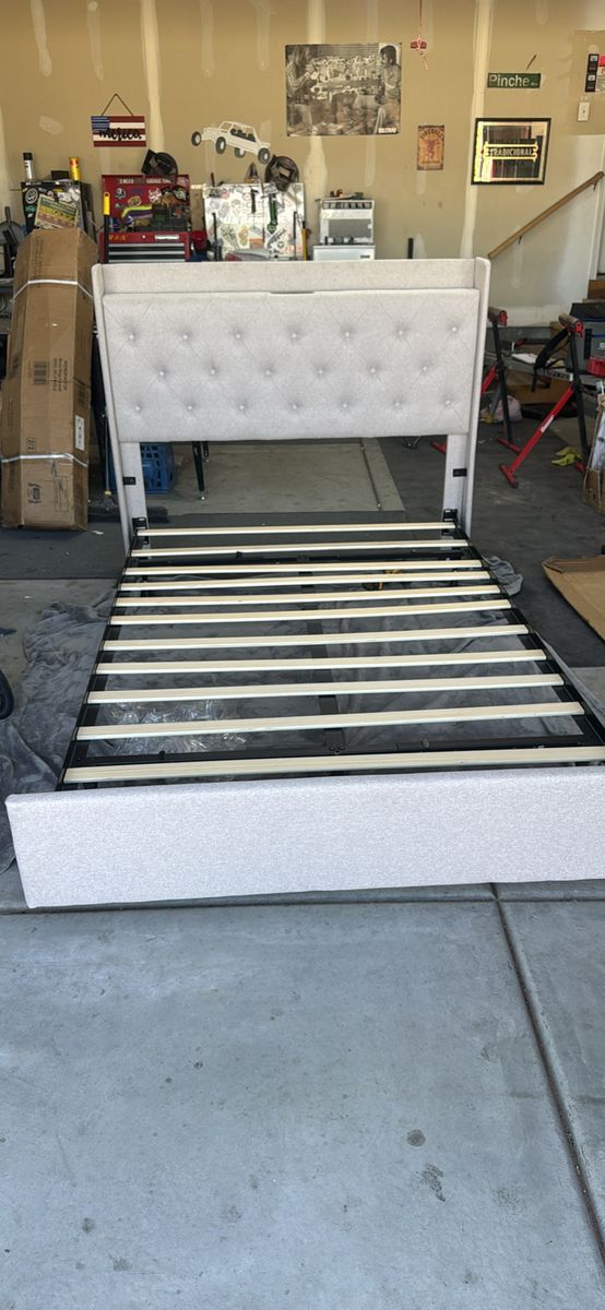 Full Size Upholstered Platform Bed Frame with Tufted Headboard & USB/Outlets - Light Beige