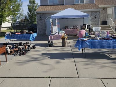 Huge Multi Family Yardsale!!!