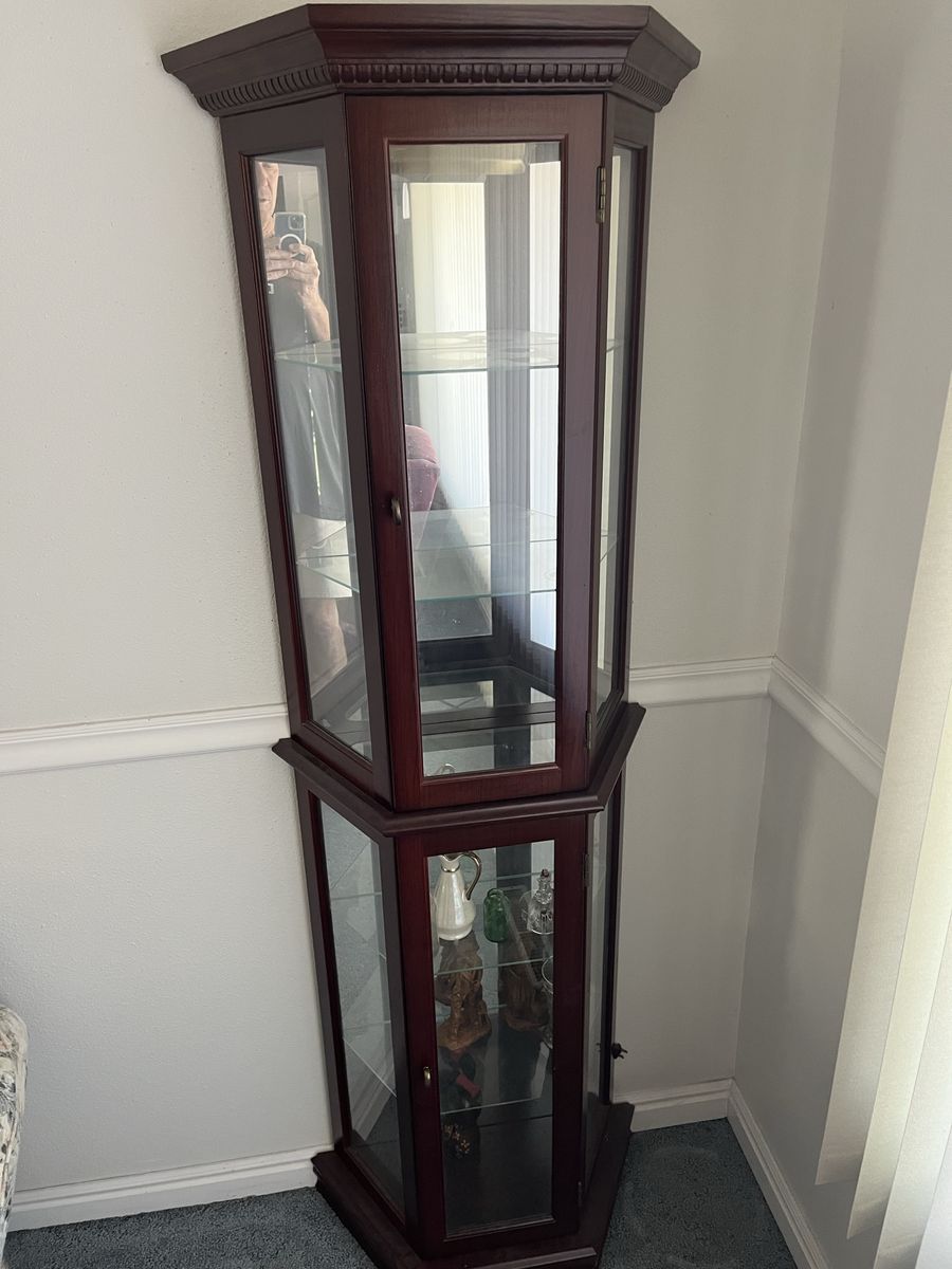 Curio cabinet
