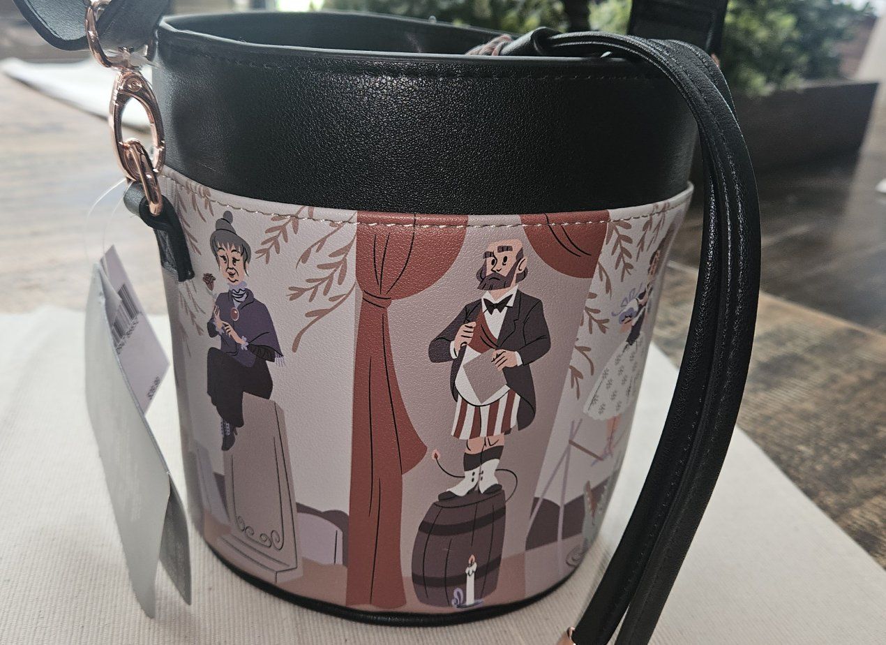Rare Stretching Portraits Disney Purse