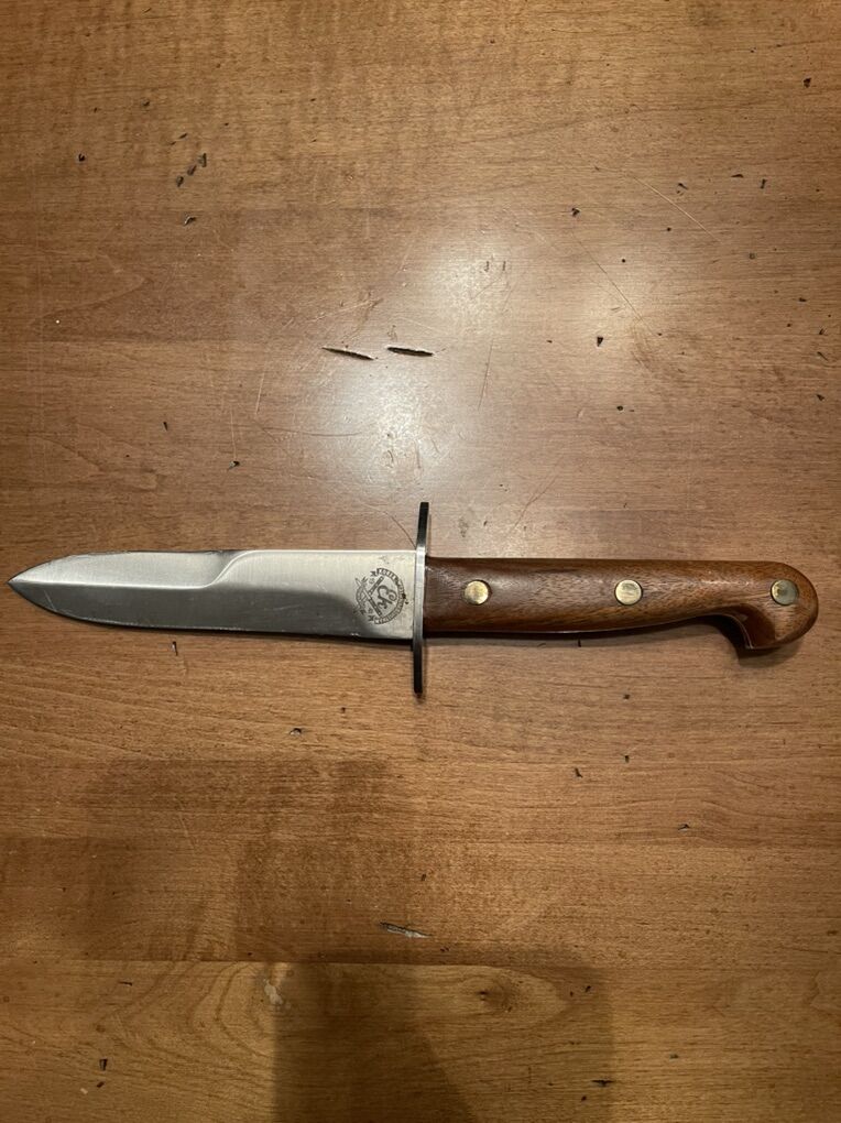 Vintage Aussie Bowie Knife