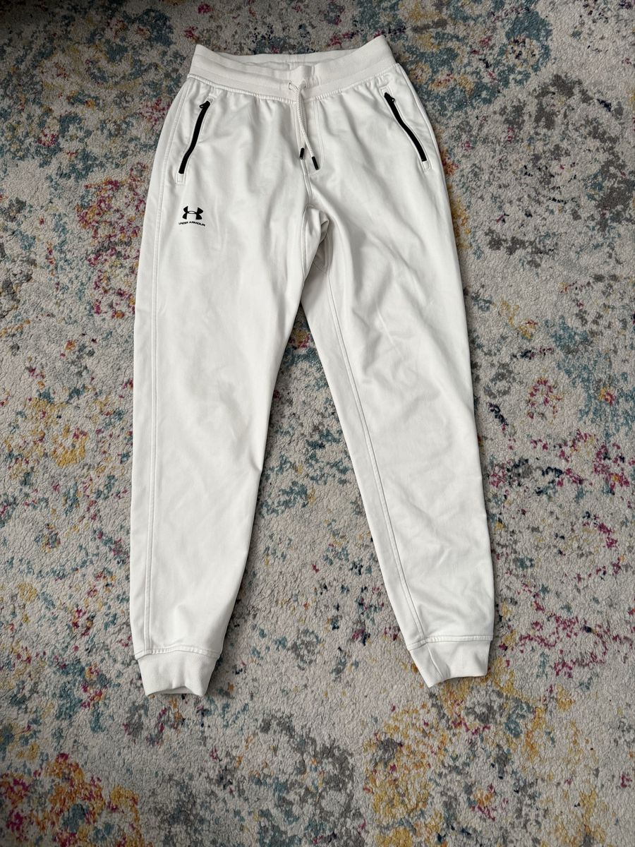 Under Armour Mens jogger sweatpants