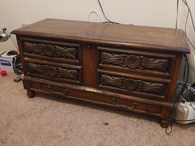 Lane Cedar Chest- Vintage 1970