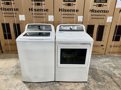 GE WASHER AND DRYER SET WITH WARRANTY