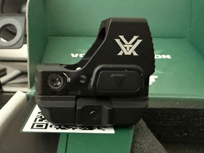 Vortex Defender ST 6 MOA Red