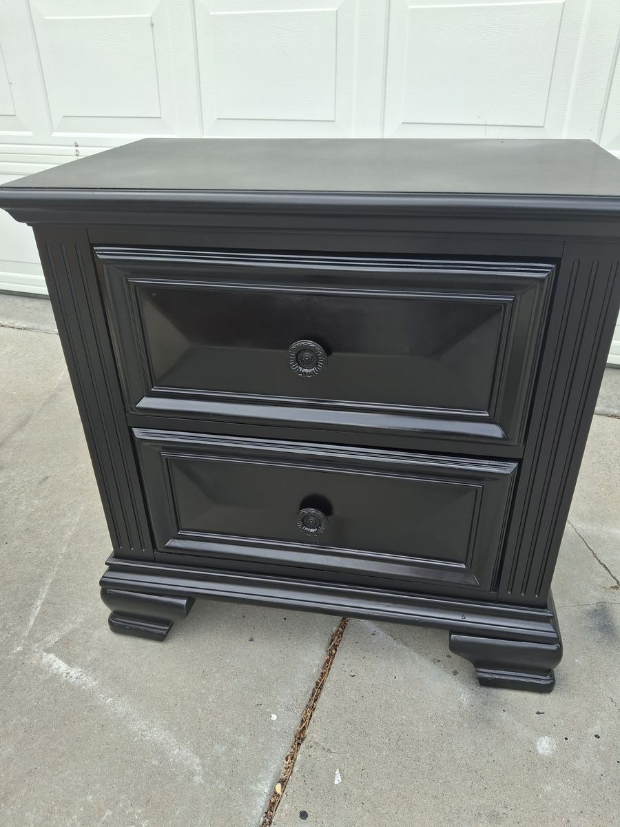extra tall all wood black night stand/beb