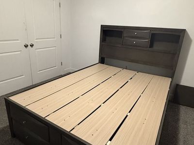 Queen Size Platform Storage Bed with Headboard and Drawers - Espresso Finish