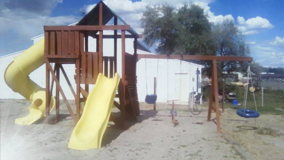 Playground Swing-n-Slide w/ multiple items