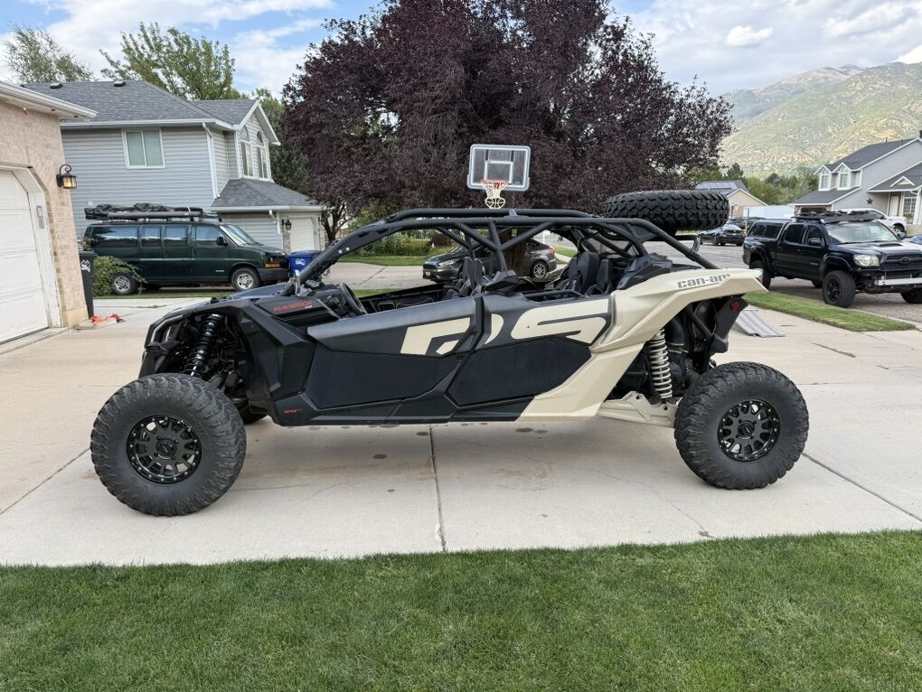 2021 Can Am X3 RS Turbo R