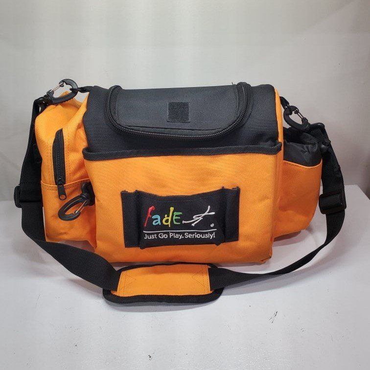 Fade Gear Disc Golf Bag Orange and Black - Shoulder Strap