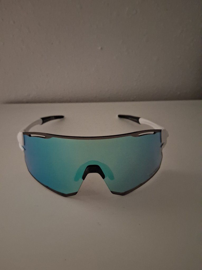Tifosi Swick Cycling Sunglasses White Frame Blue Mirrored Lens