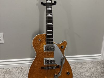Gretsch G6129T-89VS Gold Sparkle Jet