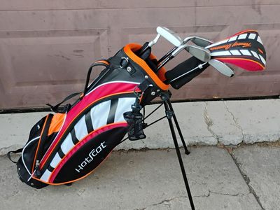 Hot Scot Jr. Golf Club Set With Standing Bag