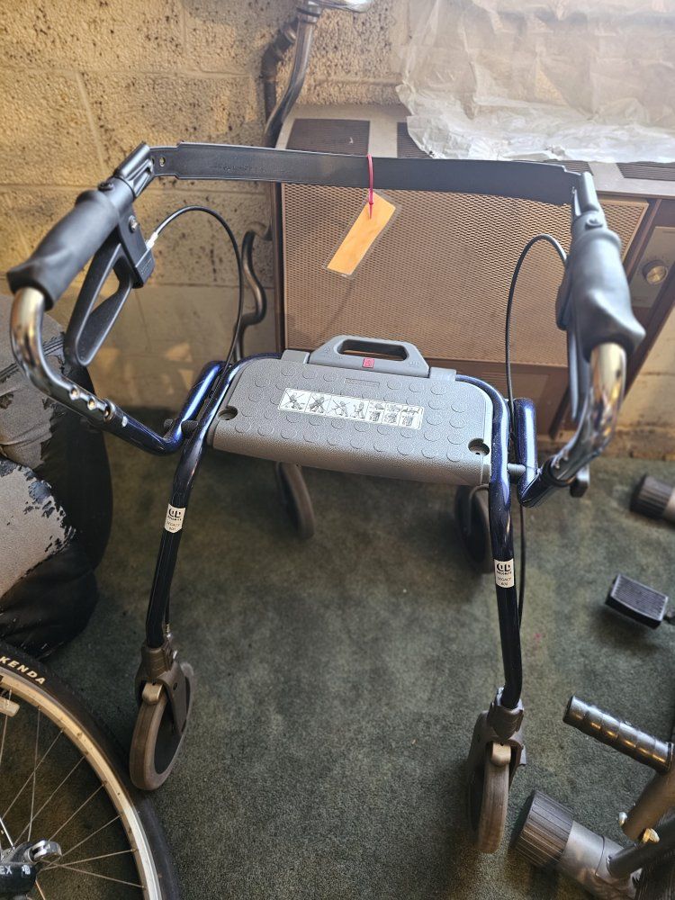 Roller Walker