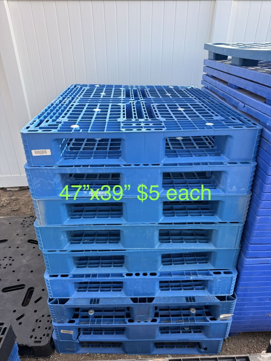Plastic Pallets