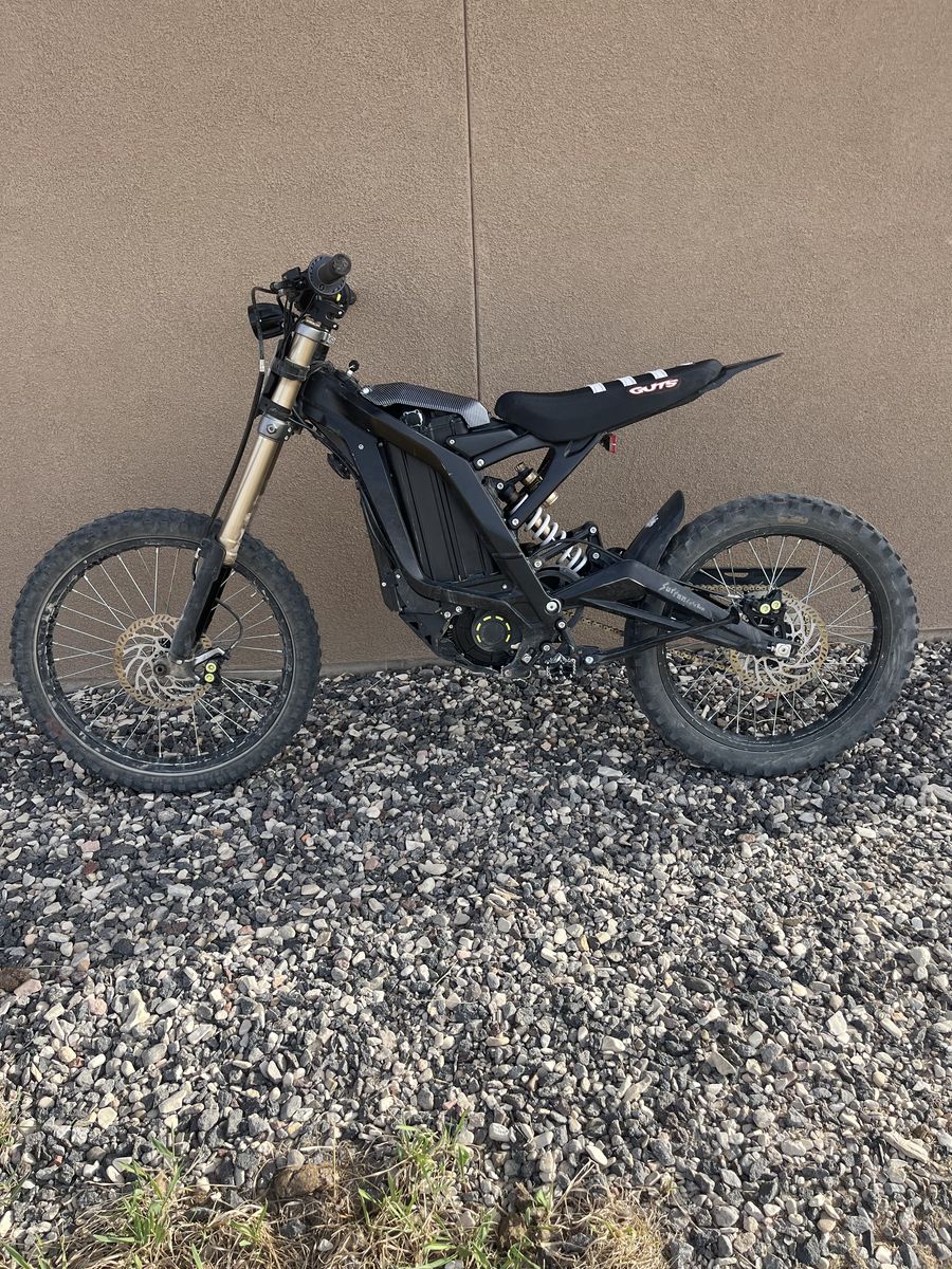 Surron Light Bee X 2025