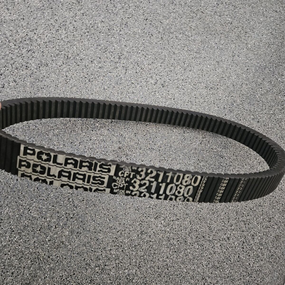 Snowmobile belt
