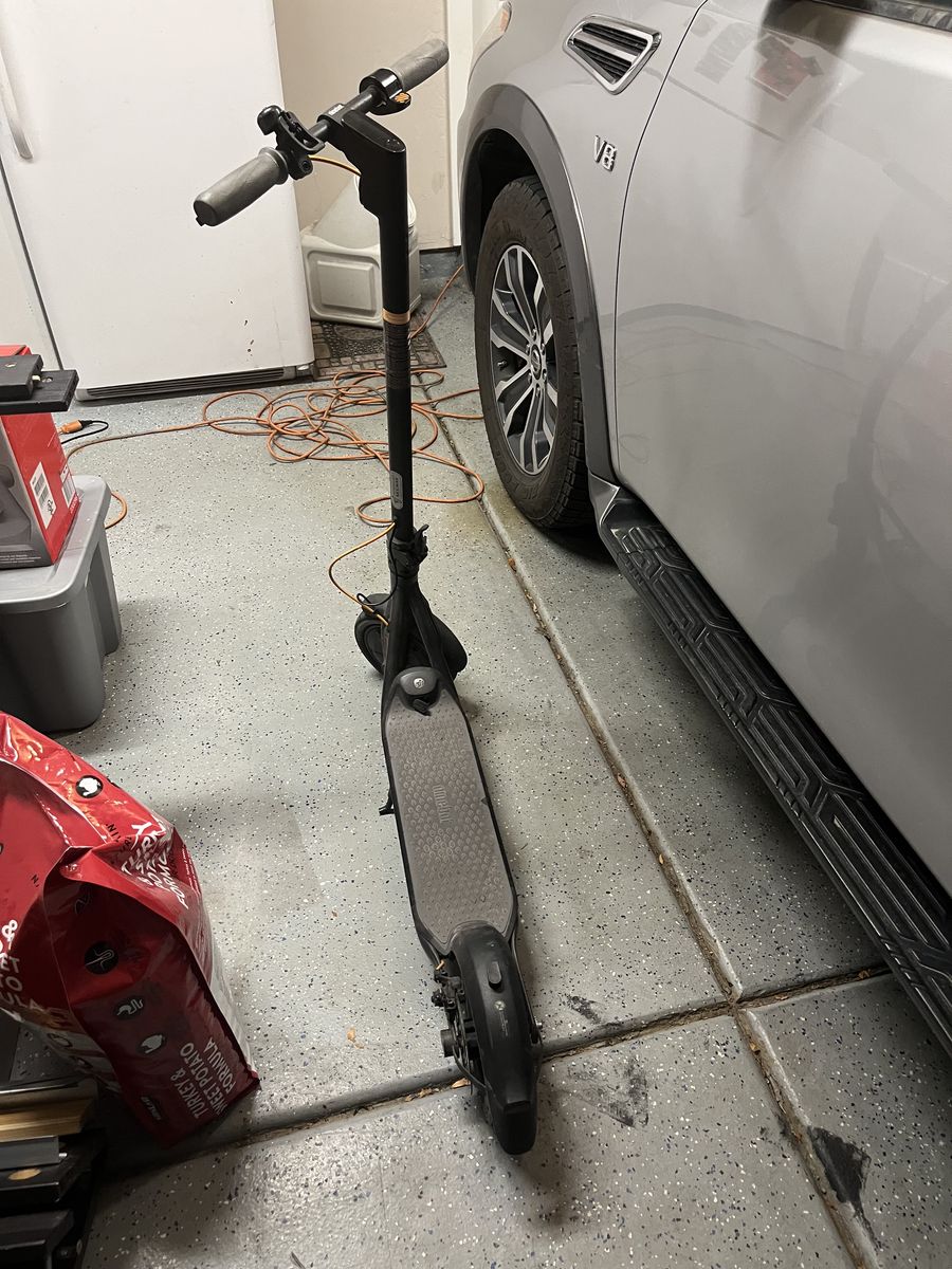 Nine bot electric scooter