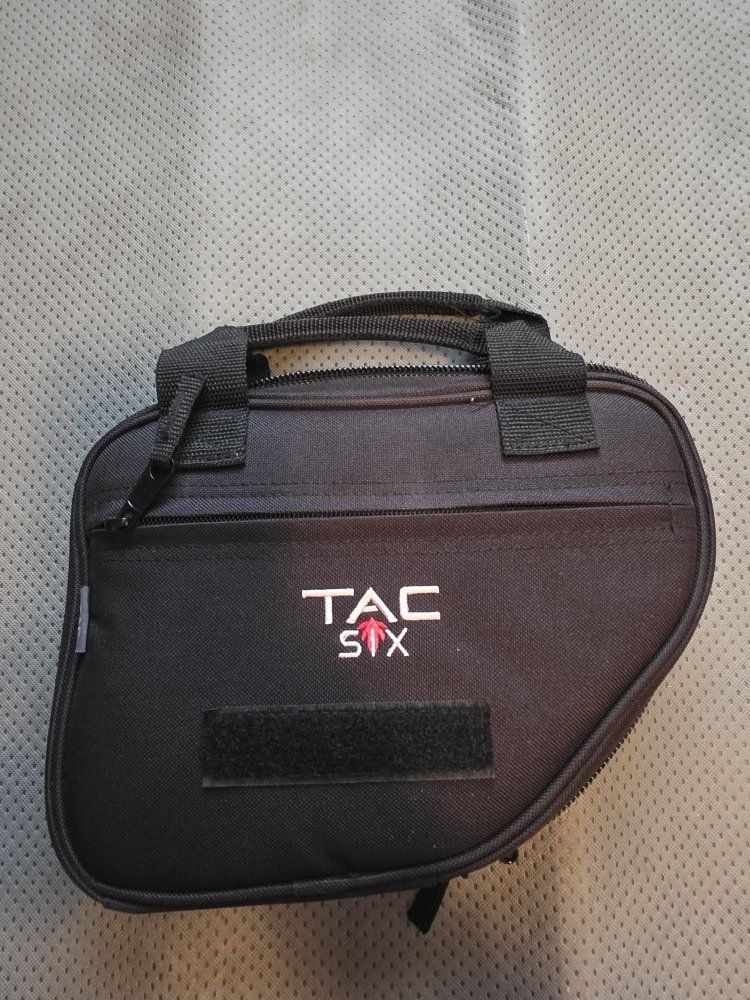 Case with magazines.