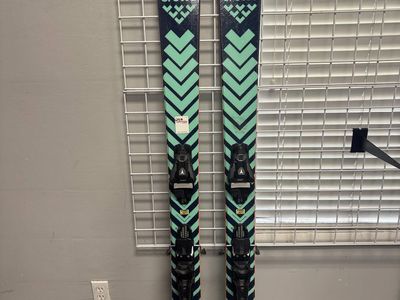 Black Crows Atris 174cm Skis w/ Atomic Strive 13 GW Demo Binding - Lightly Used