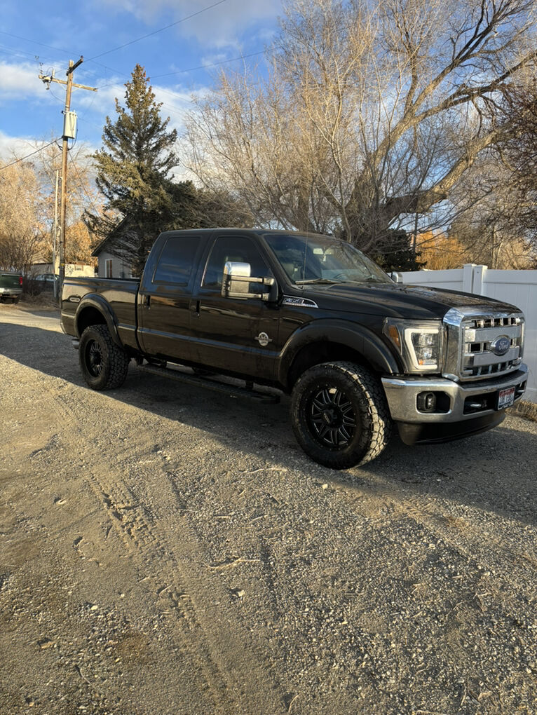 2011 FORD F350 SUPER DUTY Lariat