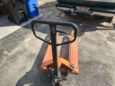 2.5 Ton Pallet Jack – 5,000 lb Capacity – Works Great