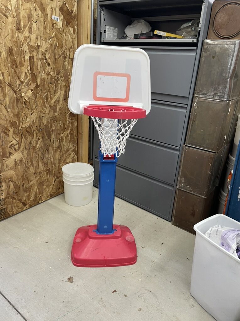 Kids Basketball Hoop