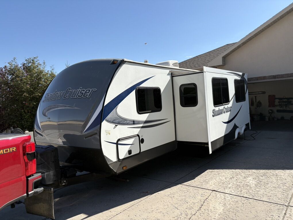2015 Shadow Cruiser S282BHS