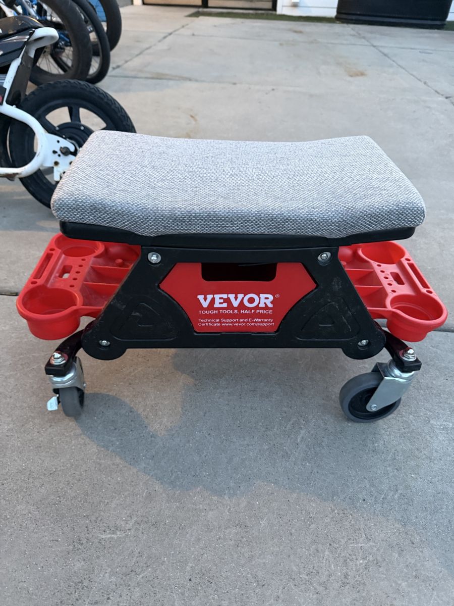 VEVOR Rolling Creeper Seat with Padded Cushion and Tool Trays - Mechanics Stool