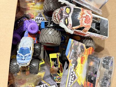 Monster Jam Die-Cast Monster Trucks - El Toro Loco, Zombie, Grave Digger - Assorted Models New In Box