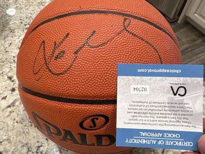 Kobe Bryant signed/COA basketball
