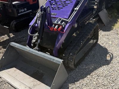 Mini Skid For Rent 39” wide