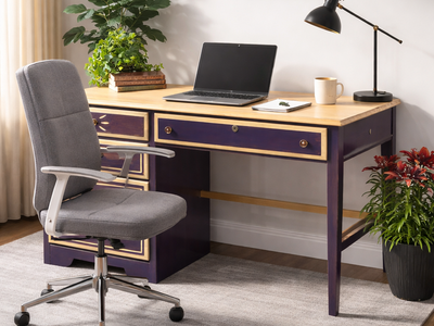 Solid Wood Desk – Refinished (Excellent Condition)