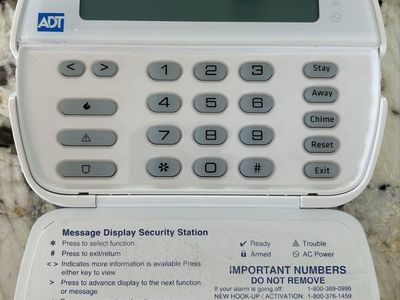 DSC PowerSeries RFK5564 Security Keypad – NEW