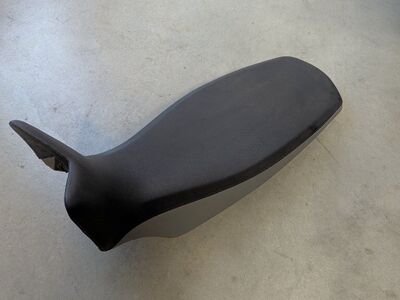 BMW F800GS OE seat