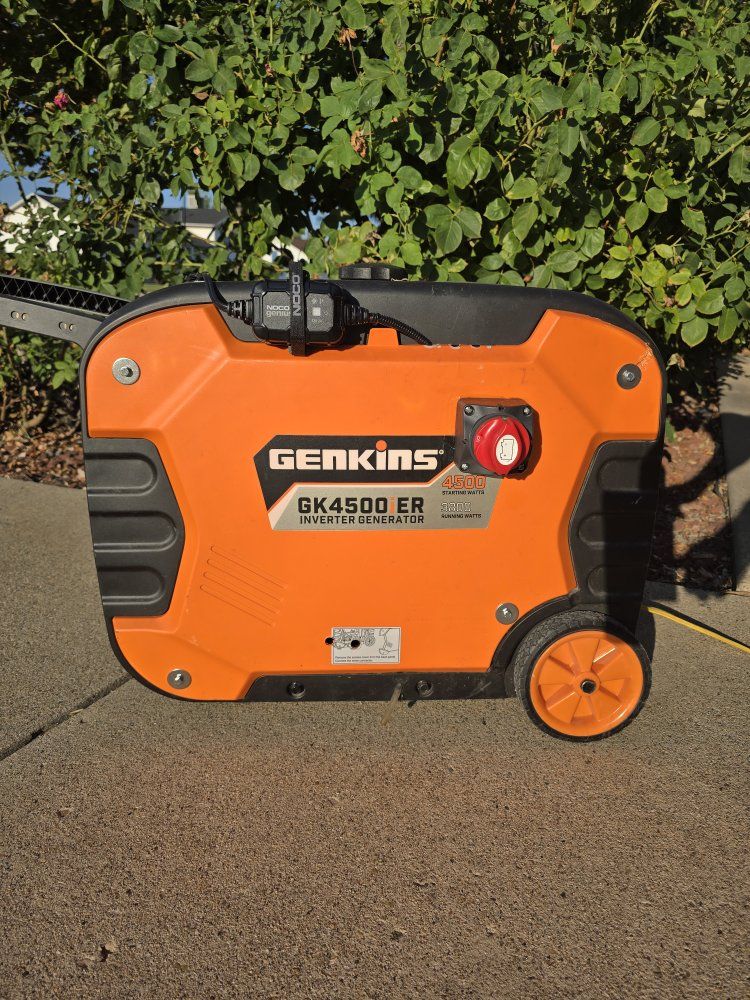 Genkins GK4500iER 4500W Inverter Generator - Remote Start & Quiet Operation