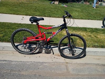 medium mountain bike